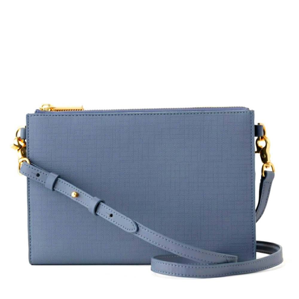Like New Dagne Dover Essentials Clutch Wallet